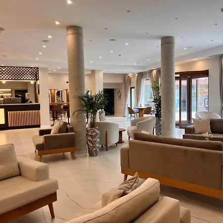 Appartement Designer At Pirin Sense