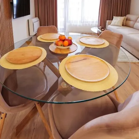 Designer At Pirin Sense Bansko