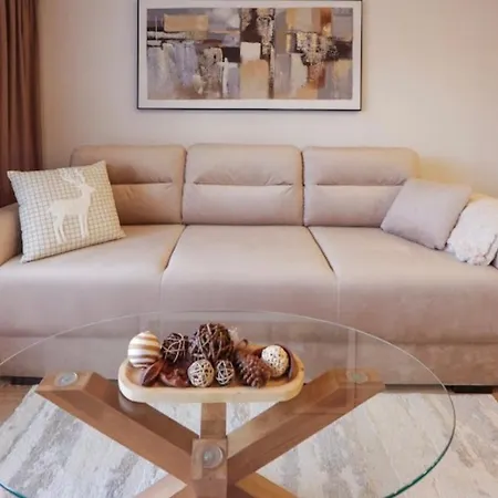 Apartment Designer At Pirin Sense