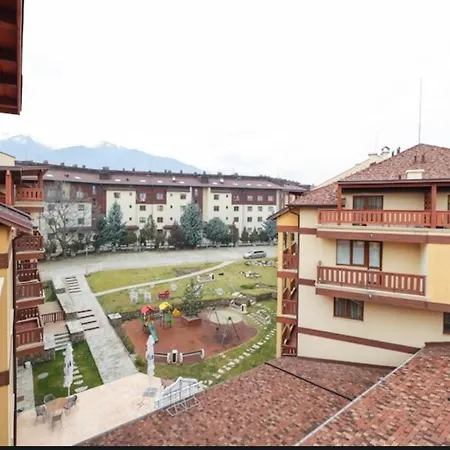 Designer At Pirin Sense Apartment