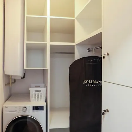 Designer At Pirin Sense Apartment