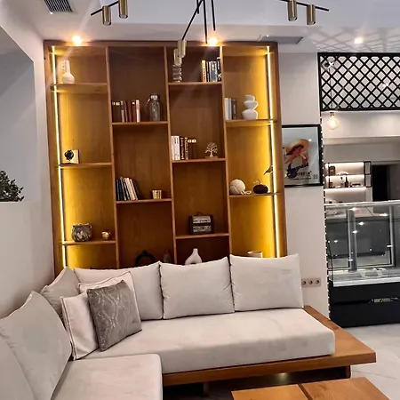 Designer At Pirin Sense * バンスコ