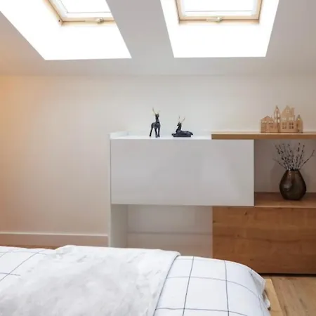 Designer At Pirin Sense バンスコ