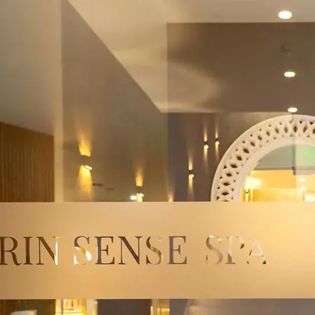 Appartement Designer At Pirin Sense