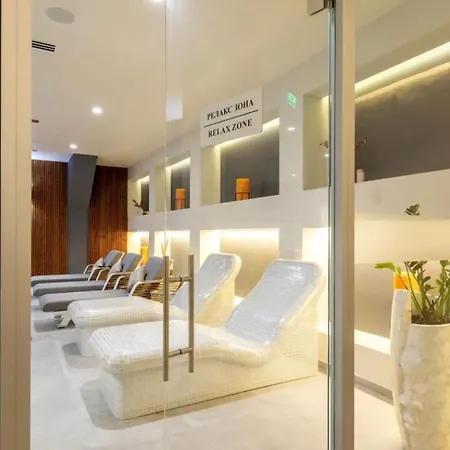 Designer At Pirin Sense Bansko