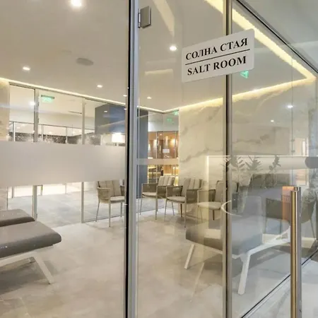 Designer At Pirin Sense * Bansko