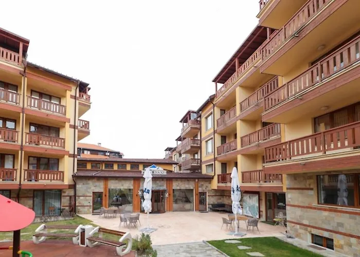 Designer At Pirin Sense Banszko